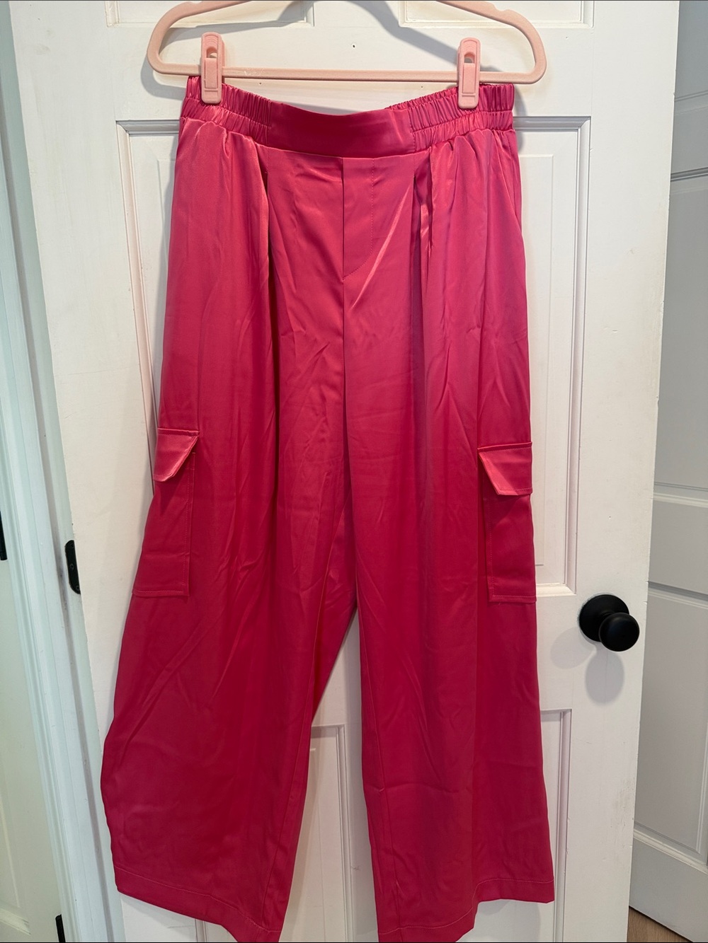 Wide Leg Cargo Pants in Fuchsia